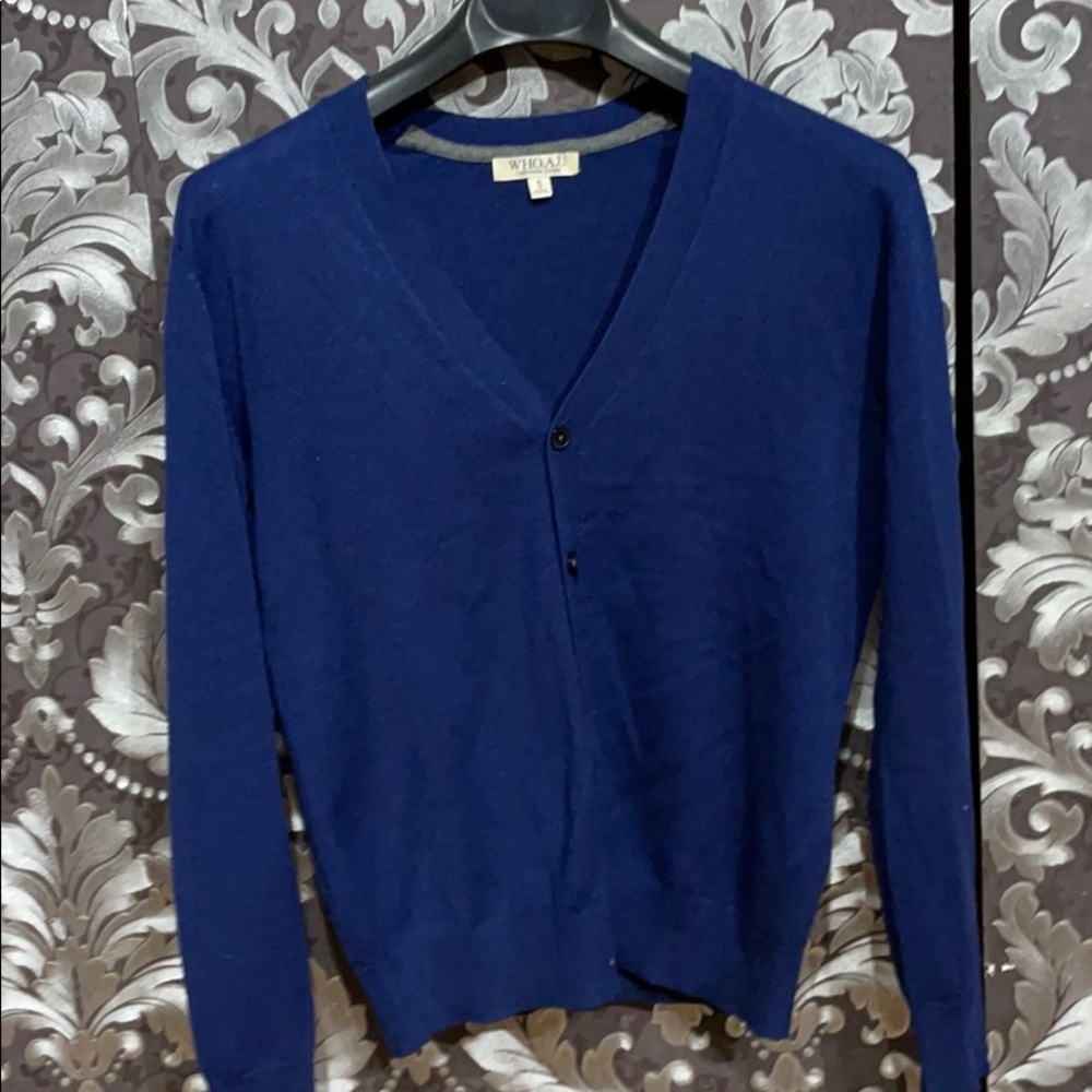 Light cardigan